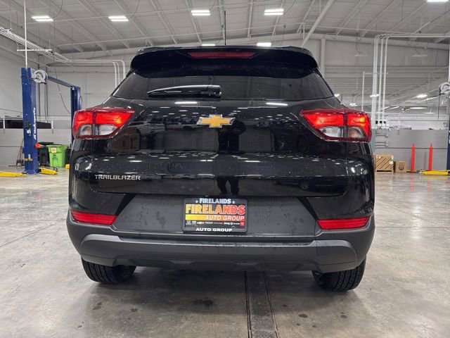 Used 2024 Chevrolet TrailBlazer LS w/ LS Convenience Package image 6