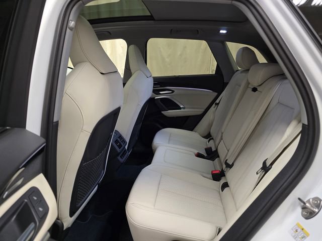 New 2025 Audi Q5 Prestige image 28