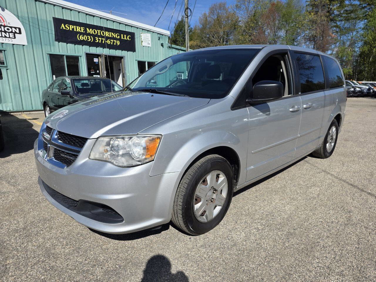 Used 2011 Dodge Grand Caravan Express w/ PWR Window Group FWD image 4