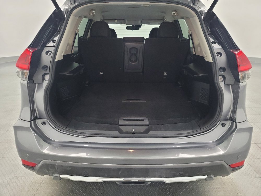 Used 2019 Nissan Rogue SV image 29