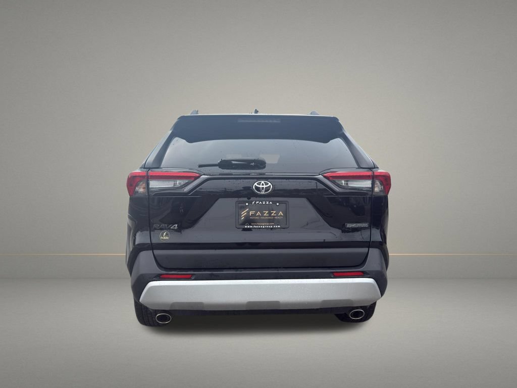 Used 2024 Toyota RAV4 Adventure AWD/4WD image 4