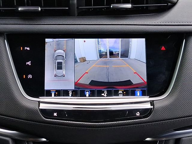 New 2026 Cadillac XT5 Premium Luxury w/ LPO, ONYX Package image 13