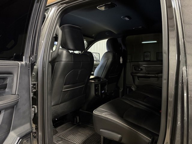 Used 2024 RAM 3500 Limited image 16