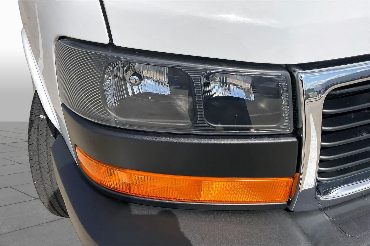 Certified 2025 GMC Savana 2500 w/ Driver Convenience Package RWD image 23