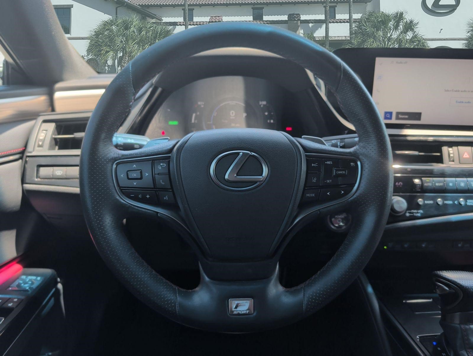 Used 2023 Lexus ES 300h F Sport FWD image 13