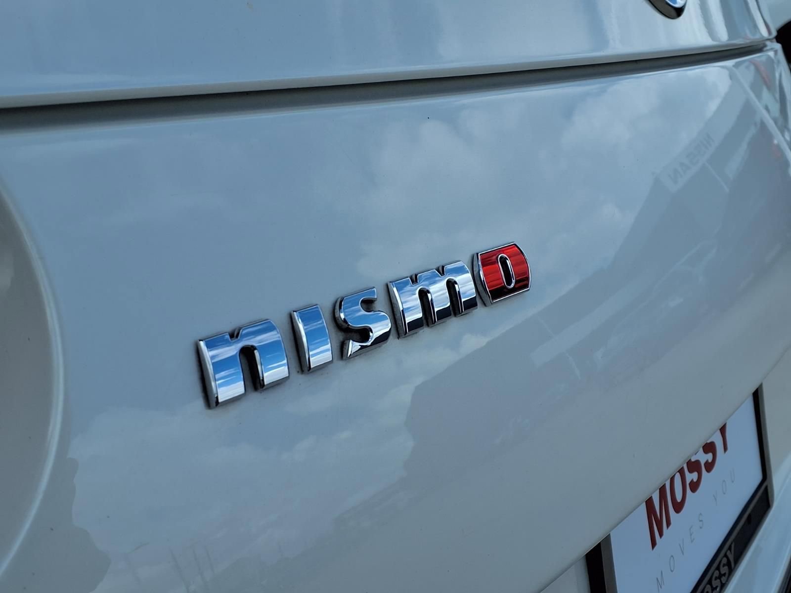Used 2019 Nissan GT-R NISMO image 11