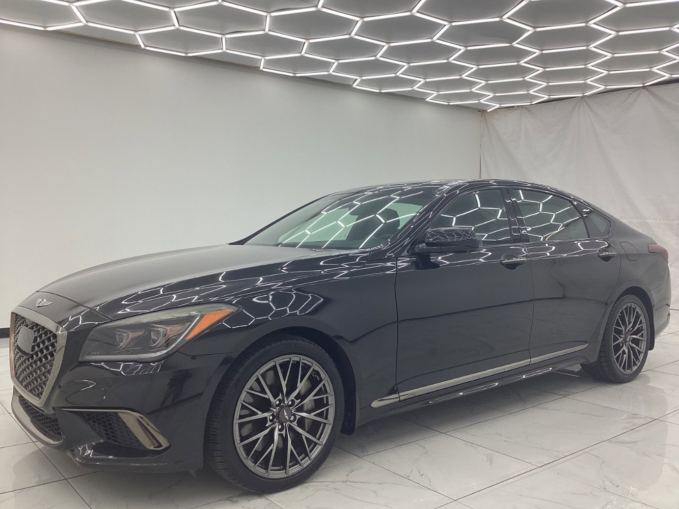 Used 2018 Genesis G80 3.3T Sport image 6