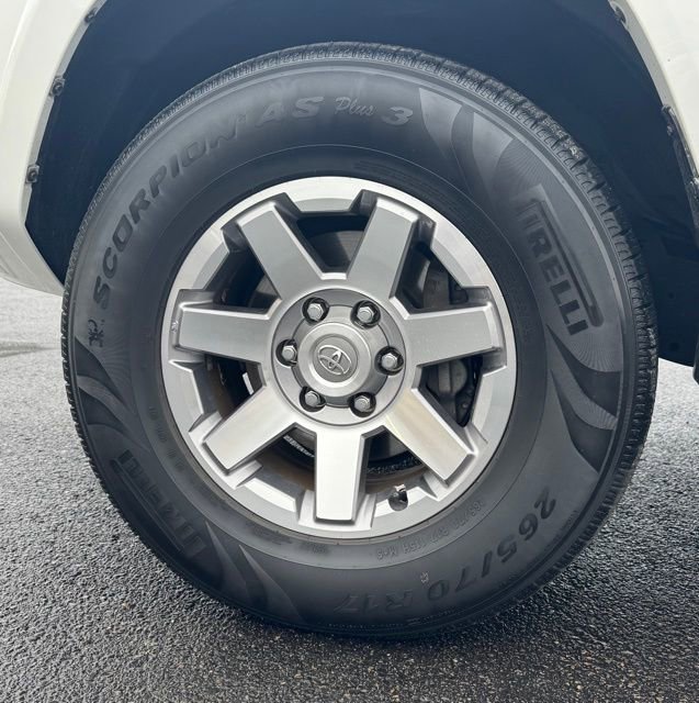 Used 2014 Toyota 4Runner Trail image 31