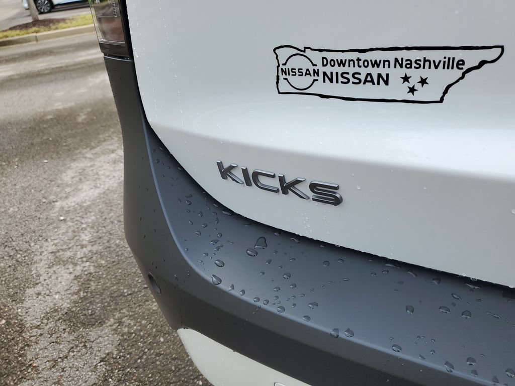 New 2026 Nissan Kicks SV w/ SV Premium Package FWD image 7