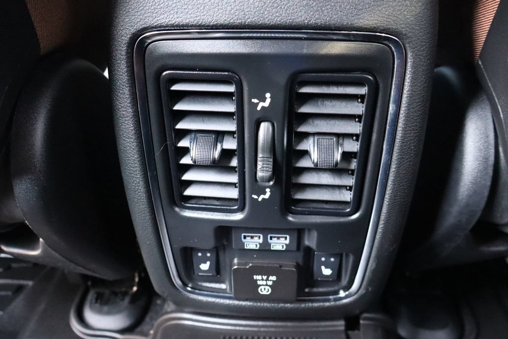 Used 2021 Jeep Grand Cherokee Overland AWD/4WD image 35