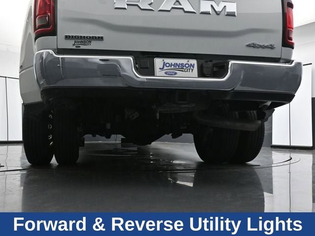 Used 2025 RAM 3500 Big Horn AWD/4WD image 32