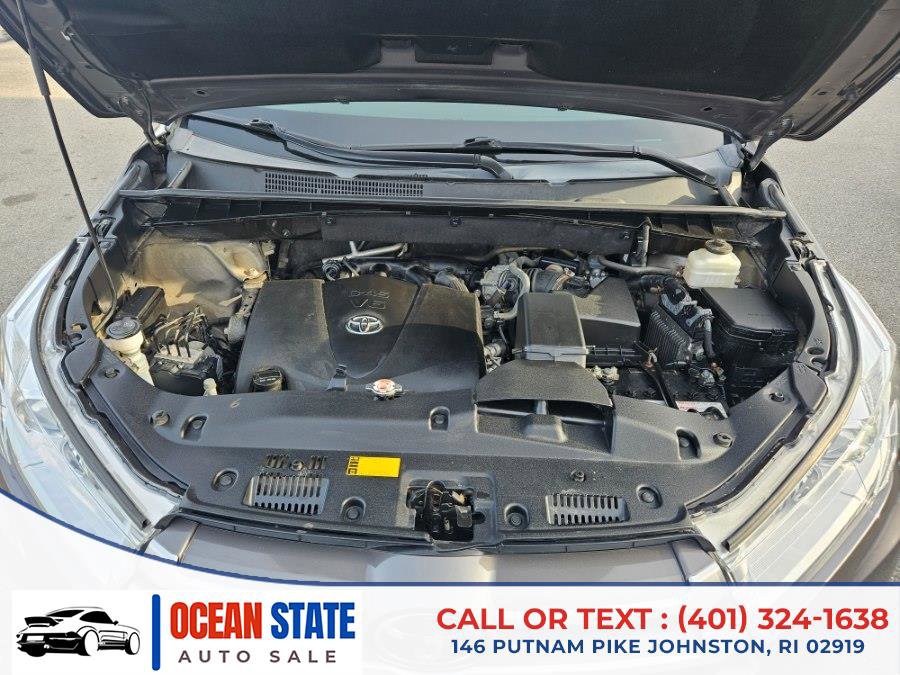 Used 2018 Toyota Highlander XLE image 24