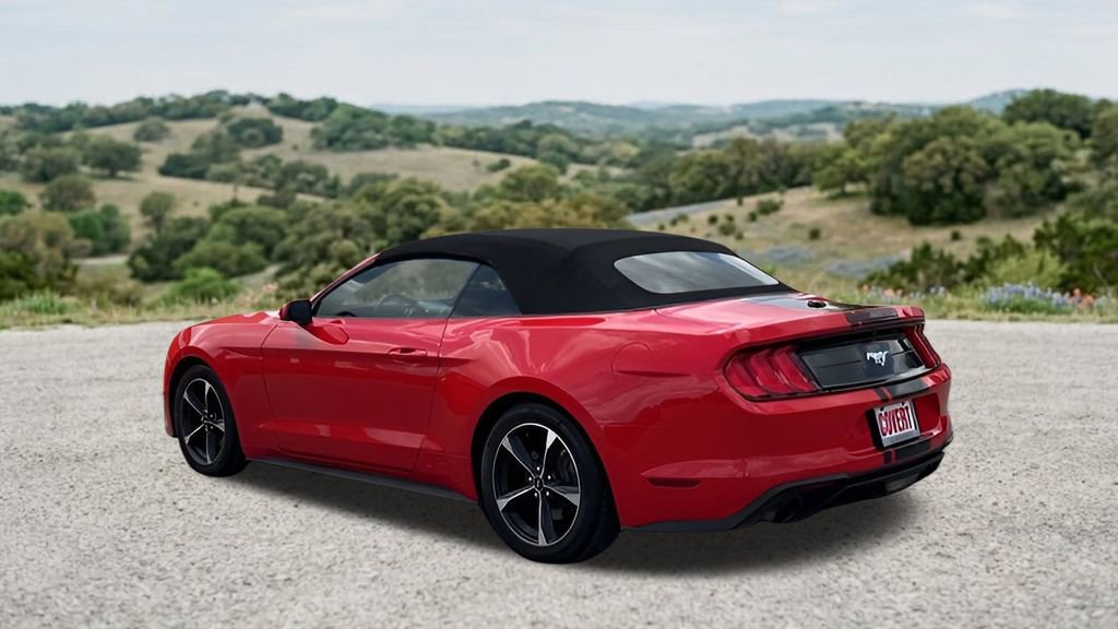 Used 2020 Ford Mustang Convertible RWD image 6