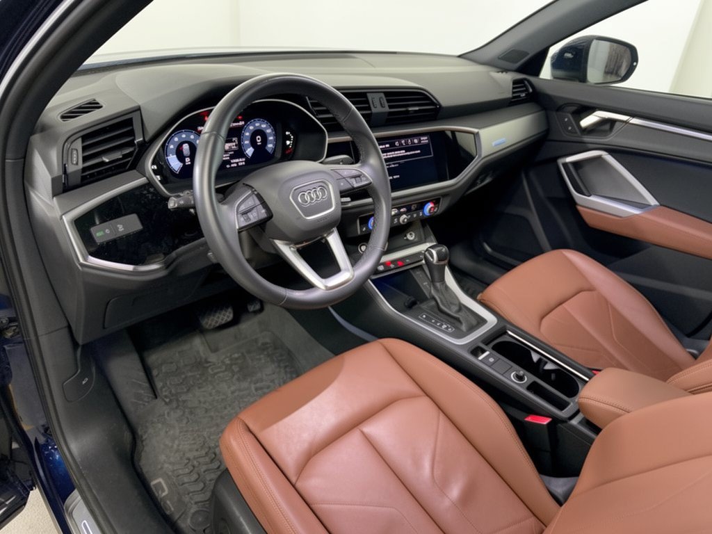 Certified 2022 Audi Q3 2.0T Premium Plus AWD/4WD image 4