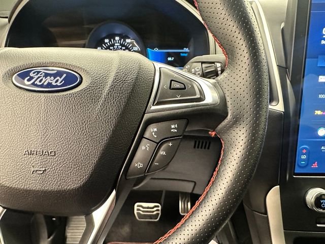 Certified 2024 Ford Edge ST-Line image 32
