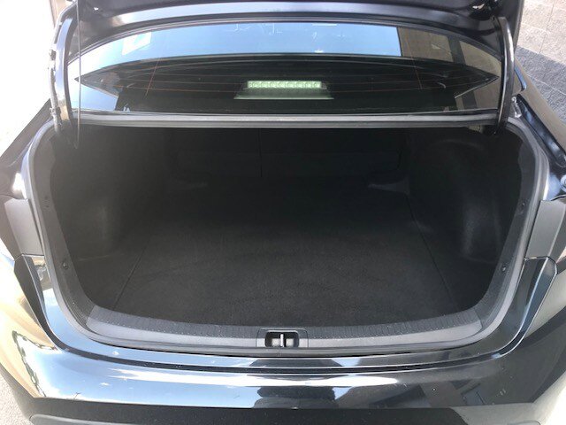 Used 2021 Toyota Corolla LE w/ LE Convenience Package FWD image 9