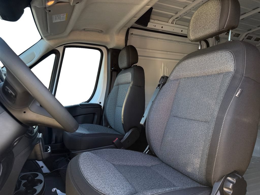 New 2026 RAM ProMaster 3500 w/ Premium Convenience Group FWD image 9