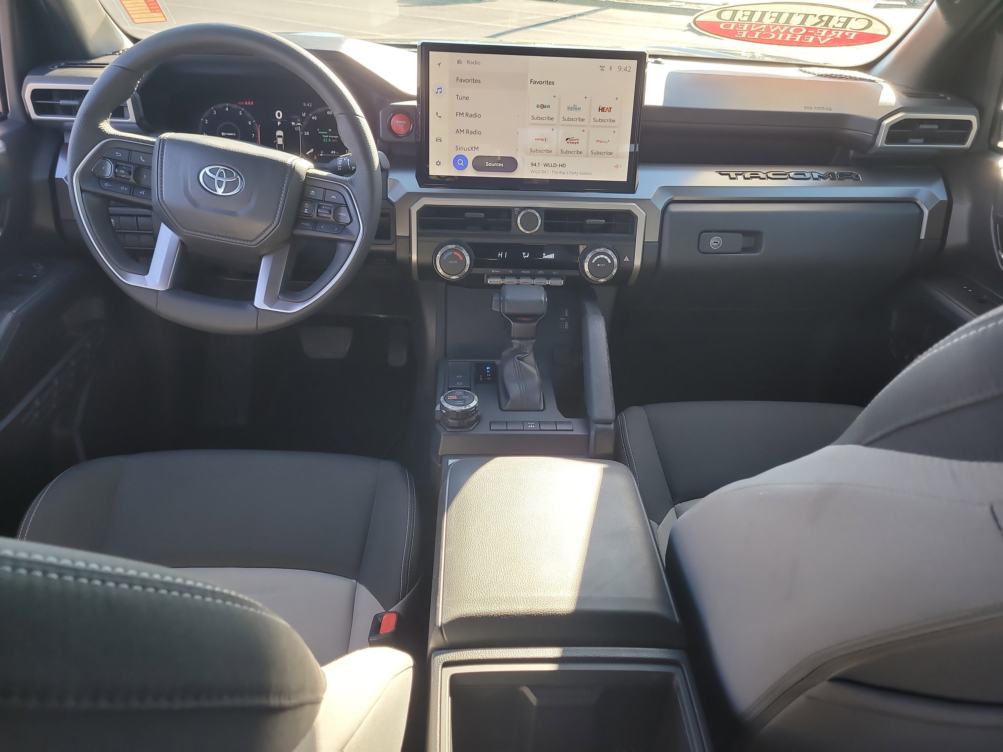 Certified 2025 Toyota Tacoma TRD Off-Road image 16