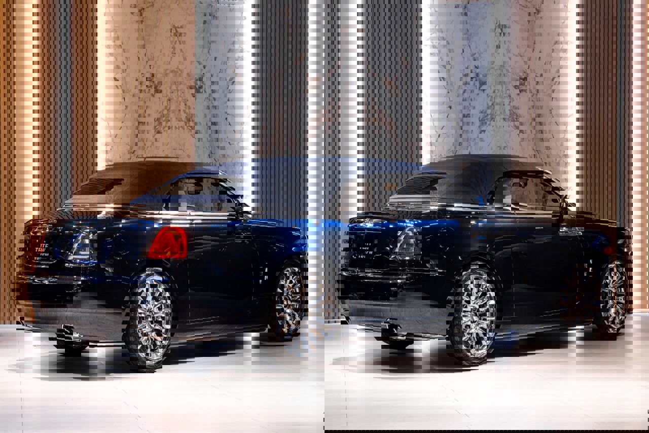 Used 2019 Rolls-Royce Dawn image 8