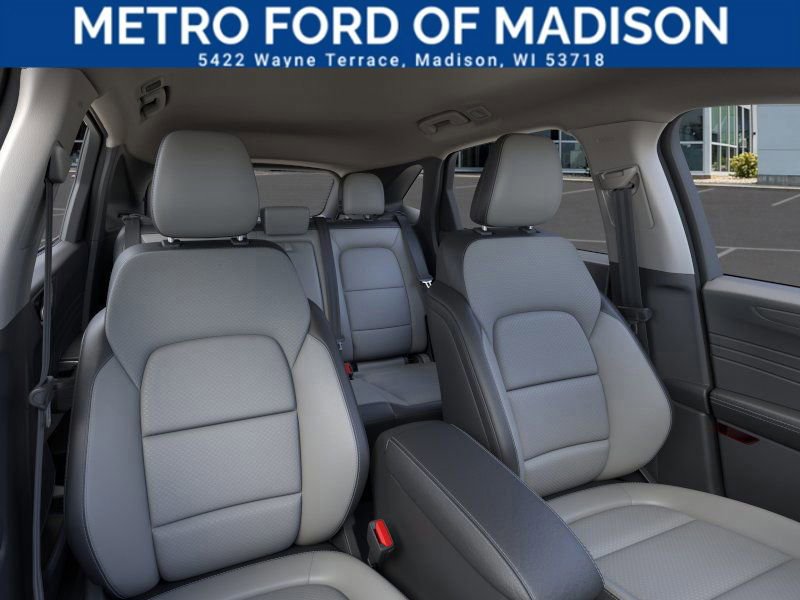 Used 2024 Ford Escape SE image 10