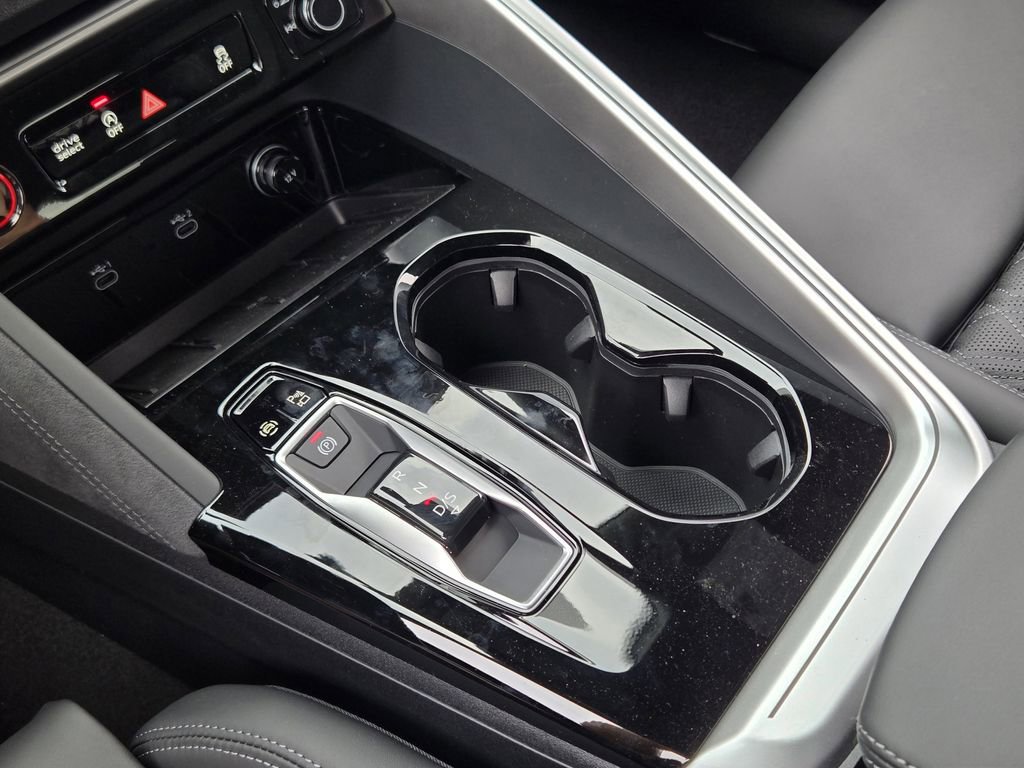 New 2026 Audi SQ5 Premium Plus AWD/4WD image 24