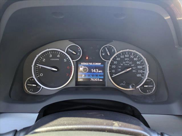 Used 2014 Toyota Tundra Platinum image 11