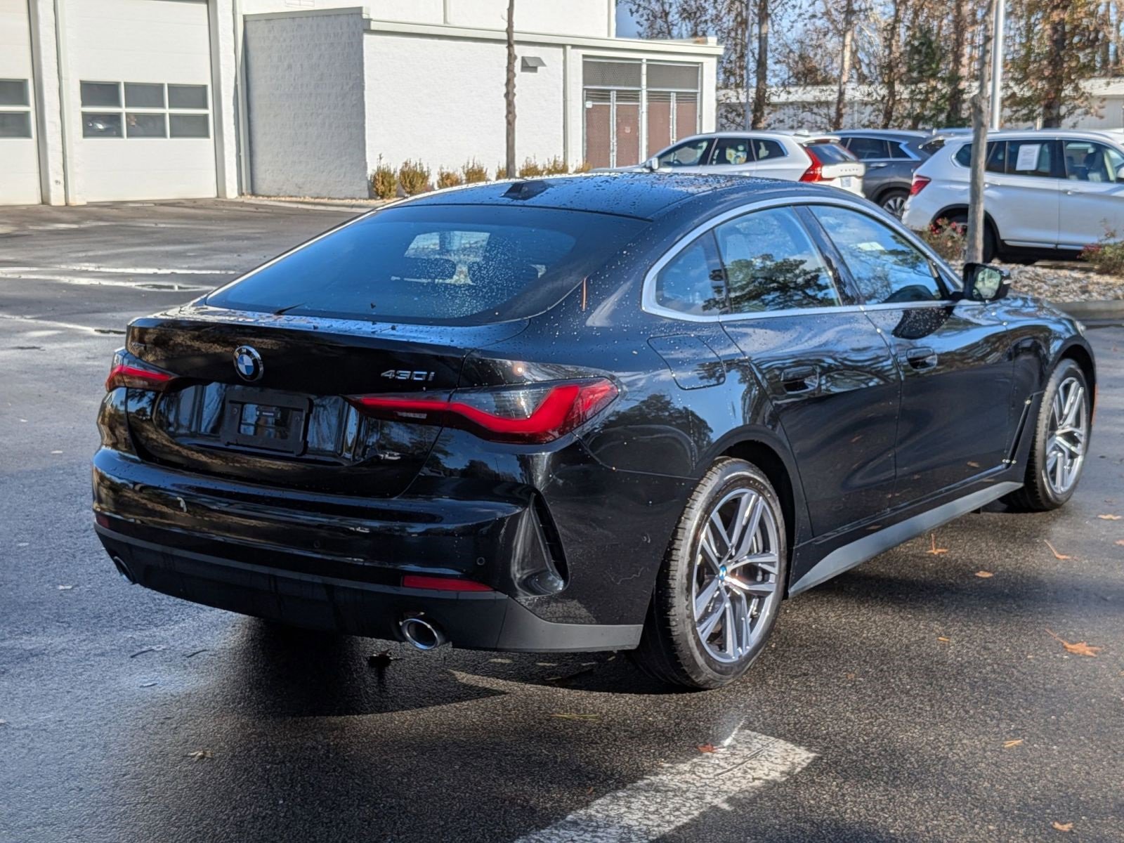 Used 2025 BMW 430i xDrive w/ Premium Package image 3
