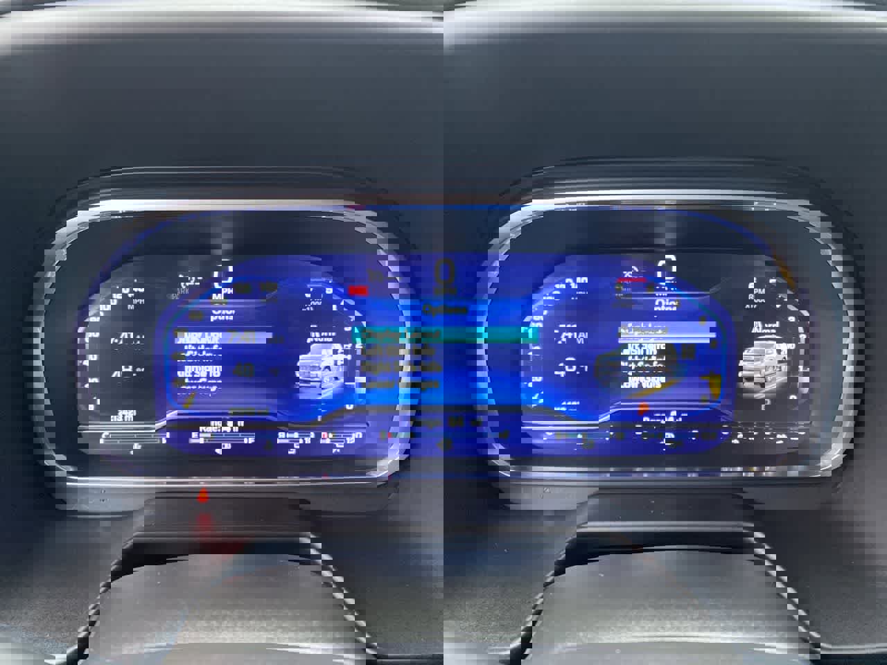 Used 2023 Chevrolet Tahoe LT w/ Luxury Package AWD/4WD image 26