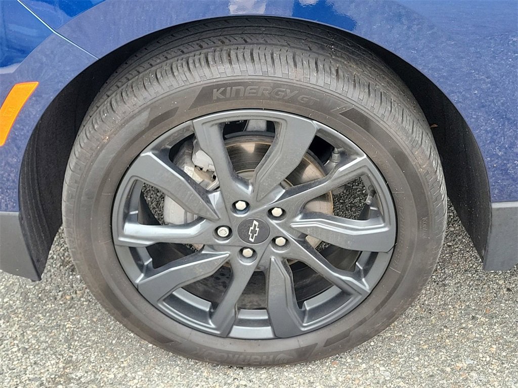 Used 2023 Chevrolet Equinox RS w/ RS Leather Package image 10