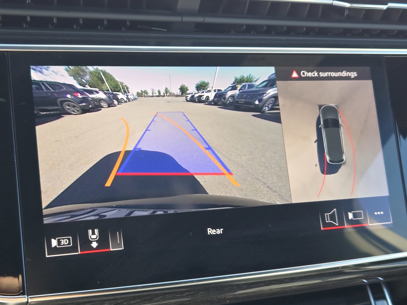 Used 2025 Audi Q7 2.0T Premium Plus w/ Premium Plus Package image 17