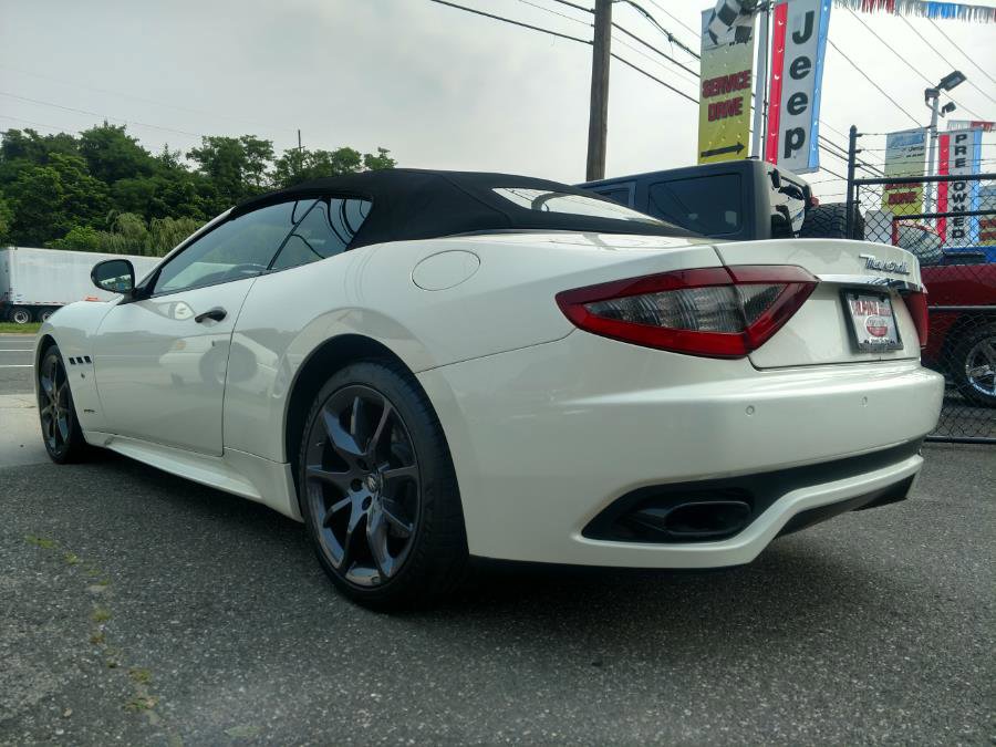 Used 2013 Maserati GranTurismo Sport image 30