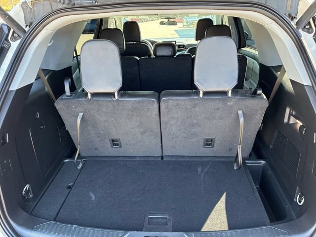 Certified 2023 Ford Explorer XLT w/ Equipment Group 202A AWD/4WD image 11
