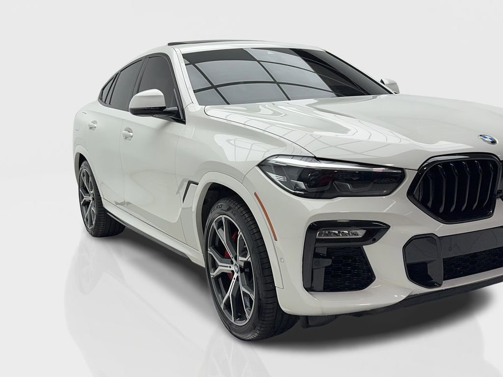 Used 2021 BMW X6 xDrive40i w/ M Sport Package image 2