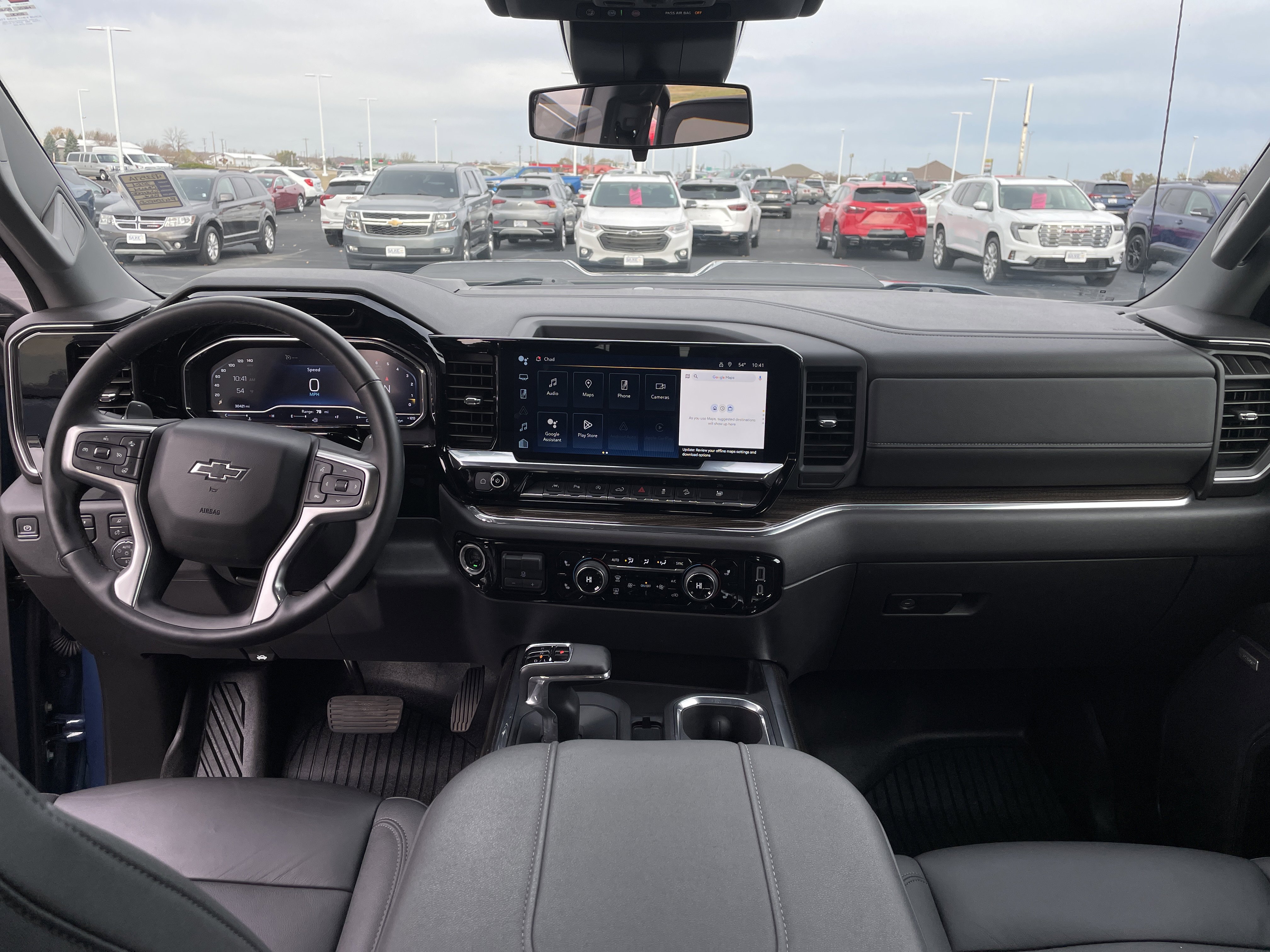 Used 2024 Chevrolet Silverado 1500 LT Trail Boss w/ LT Trail Boss Premium Package image 17