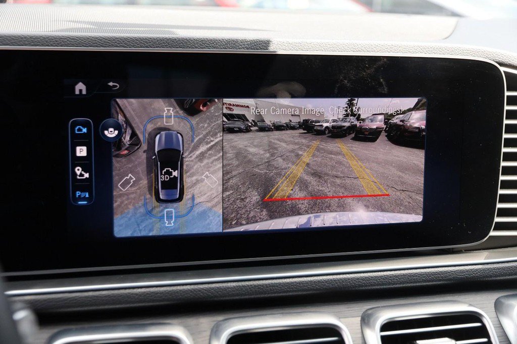 Used 2025 Mercedes-Benz GLE 450e 4MATIC image 19