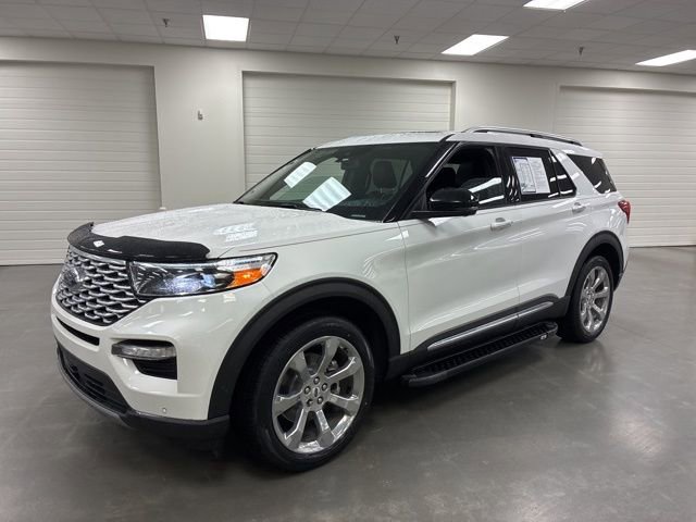 Used 2020 Ford Explorer Platinum w/ Premium Technology Package AWD/4WD image 3