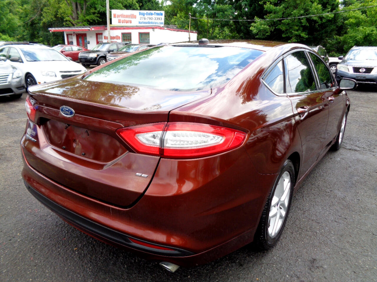Used 2015 Ford Fusion SE image 5