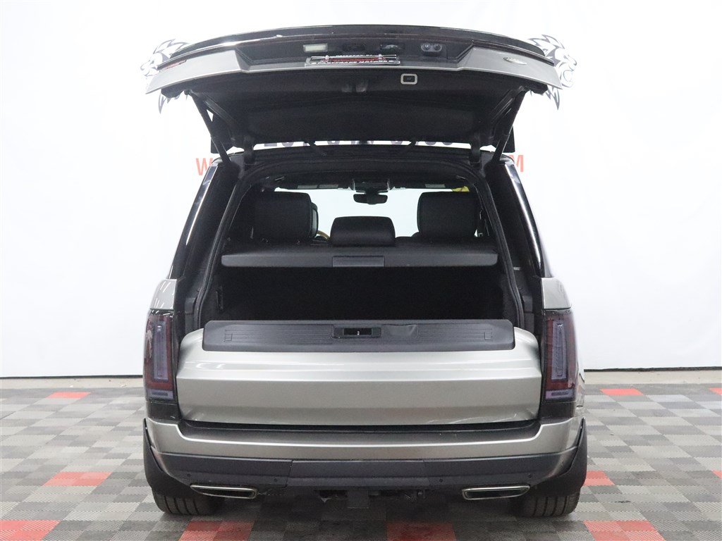 Used 2018 Land Rover Range Rover Supercharged AWD/4WD image 6