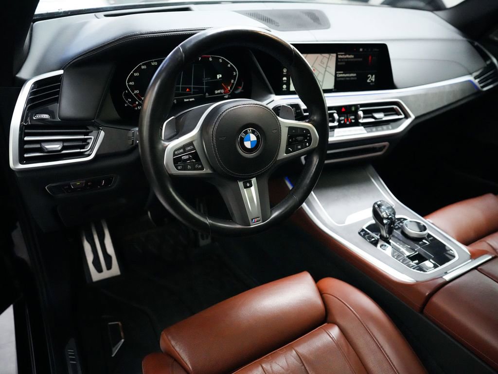 Used 2023 BMW X5 M50i w/ Executive Package AWD/4WD image 17
