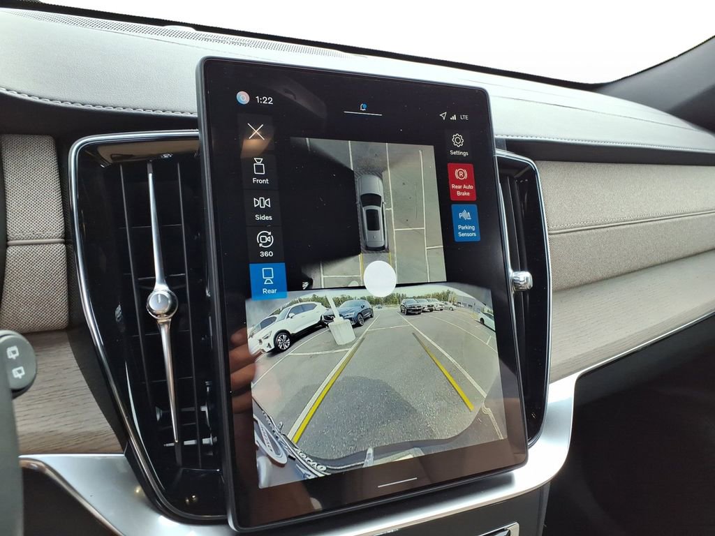New 2026 Volvo XC90 B6 Ultra w/ Protection Package Premier image 15