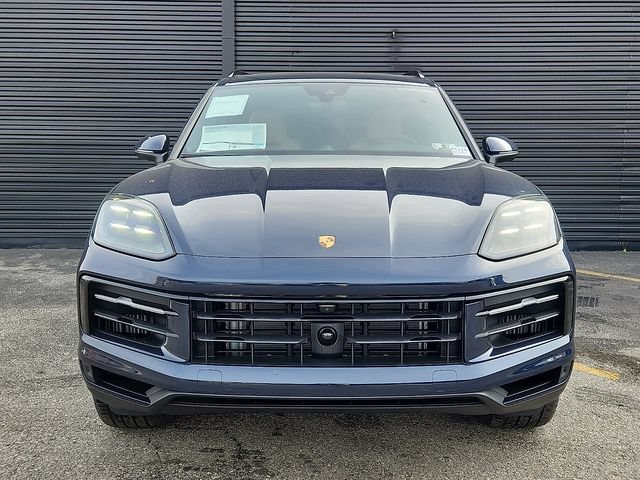 Certified 2026 Porsche Cayenne AWD/4WD image 10