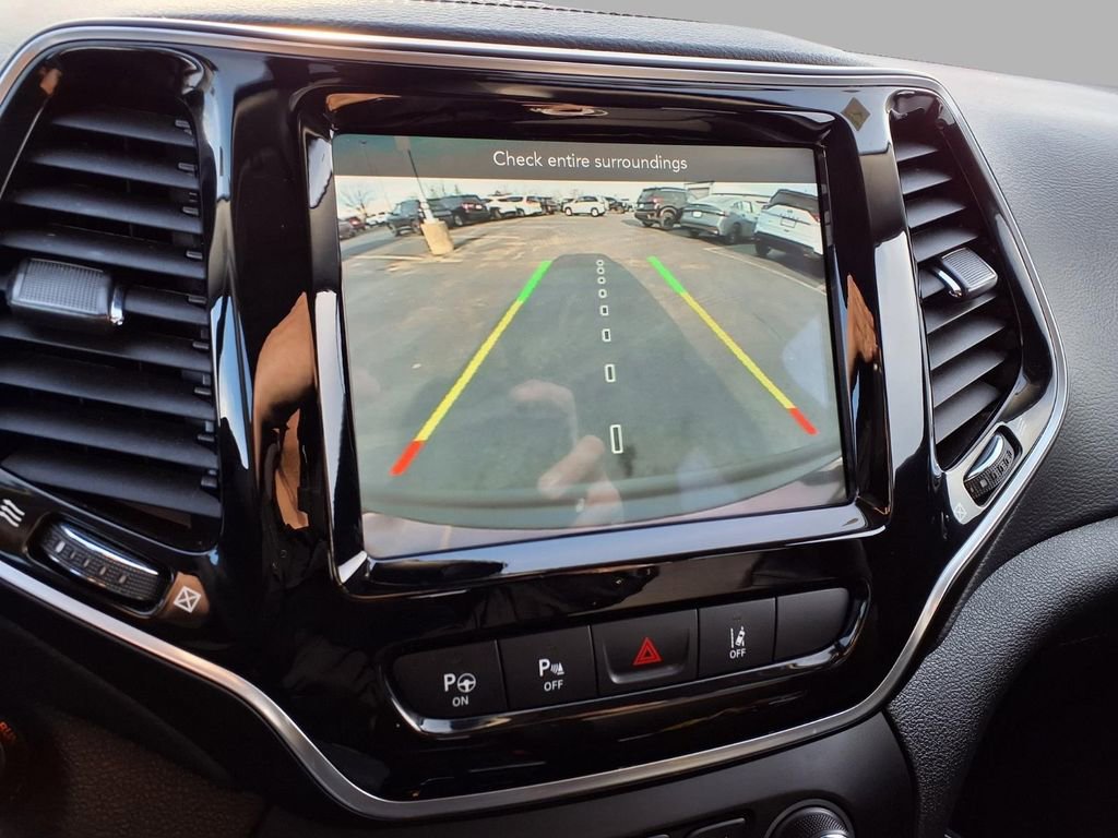 Certified 2021 Jeep Cherokee Limited image 6