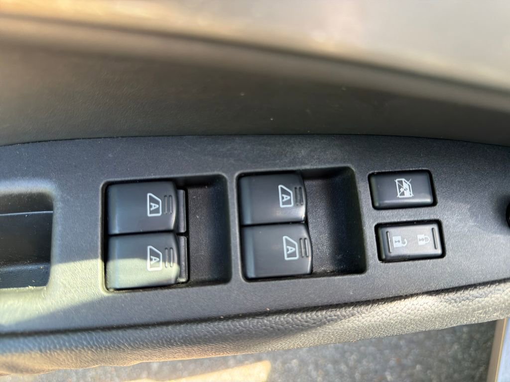 Used 2013 INFINITI G37 x w/ Premium Pkg AWD/4WD image 30