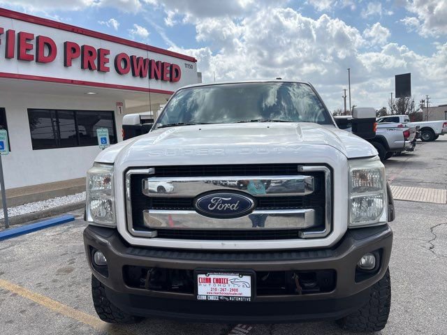 Used 2015 Ford F250 King Ranch w/ FX4 Off-Road Package image 2