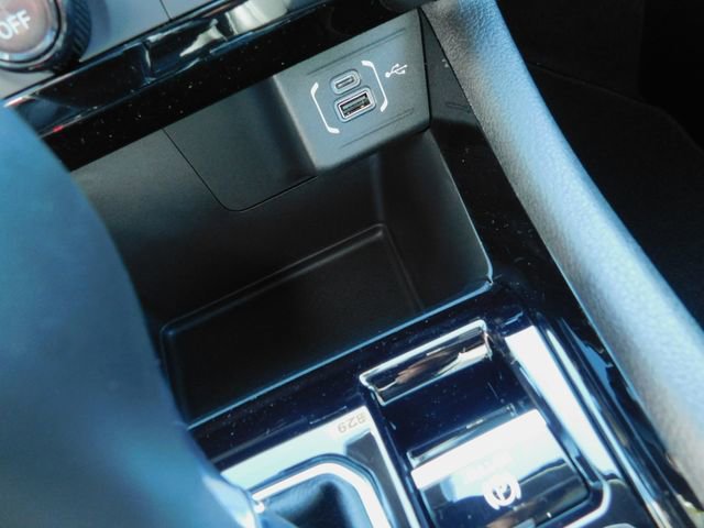New 2026 Jeep Compass Limited AWD/4WD image 19