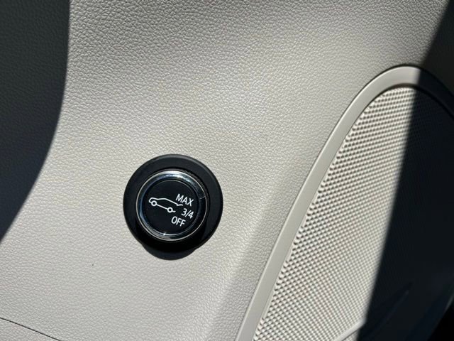 Used 2023 Buick Envision Preferred AWD/4WD image 17