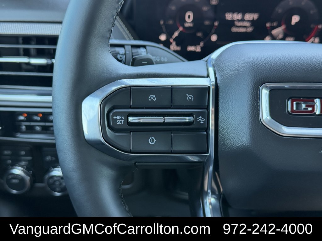 Used 2025 GMC Yukon Elevation w/ LPO, Yukon Black Package AWD/4WD image 14