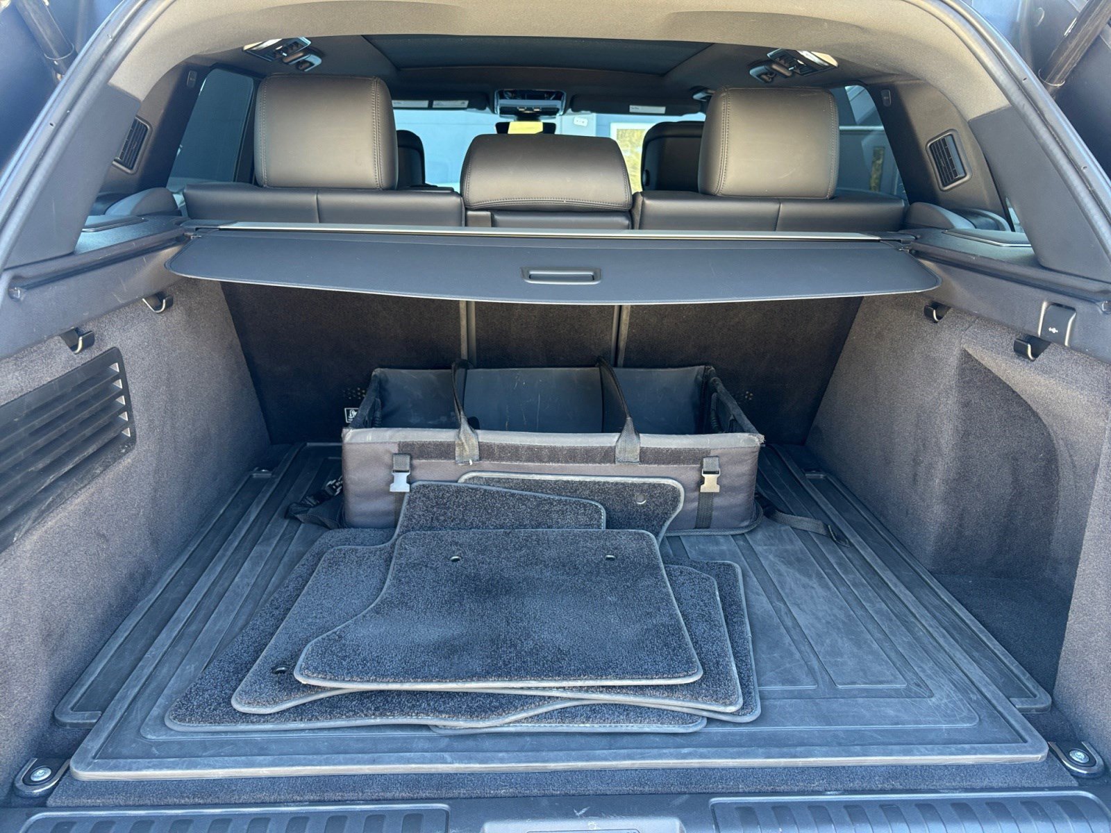 Used 2019 Land Rover Range Rover Sport Supercharged image 16