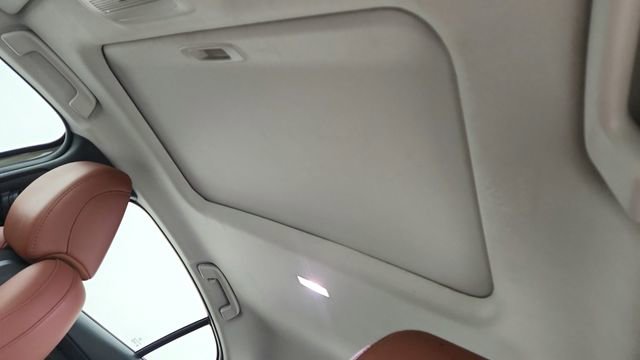 Used 2024 MAZDA MAZDA3 s image 10