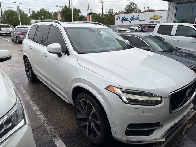 Used 2018 Volvo XC90 T6 Momentum w/ Convenience Package image 4